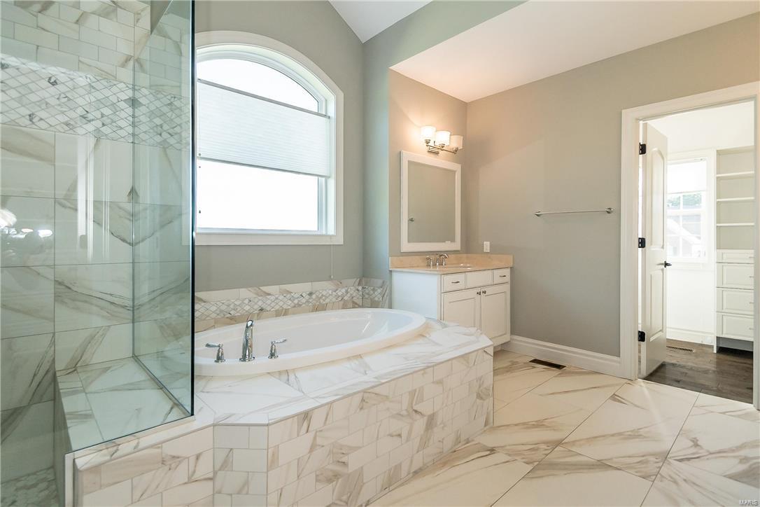 Belle Maison - Residential