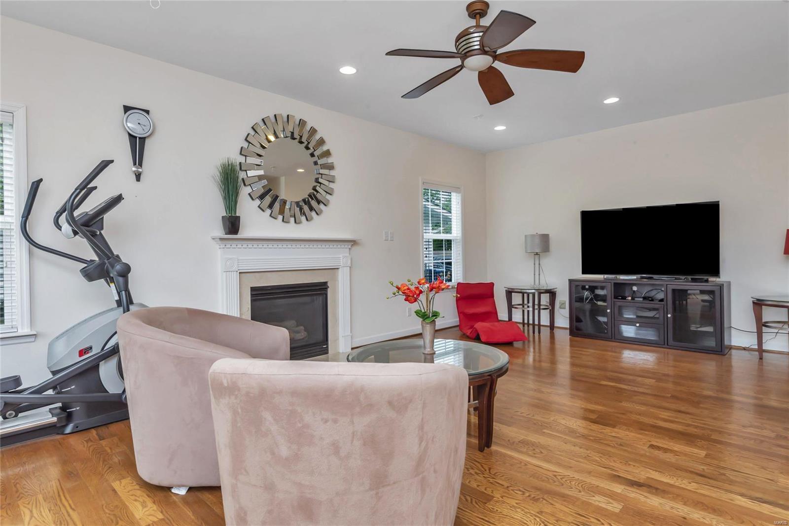 Wir-Don Meadows - Residential