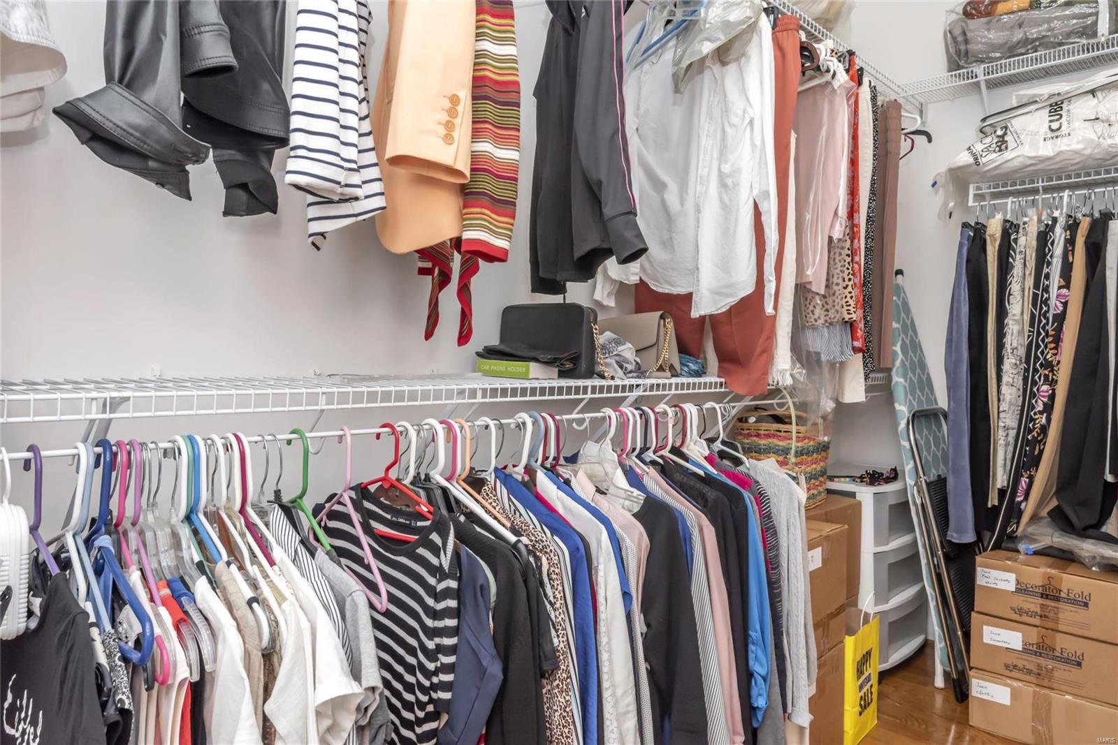 Wir-Don Meadows - Residential