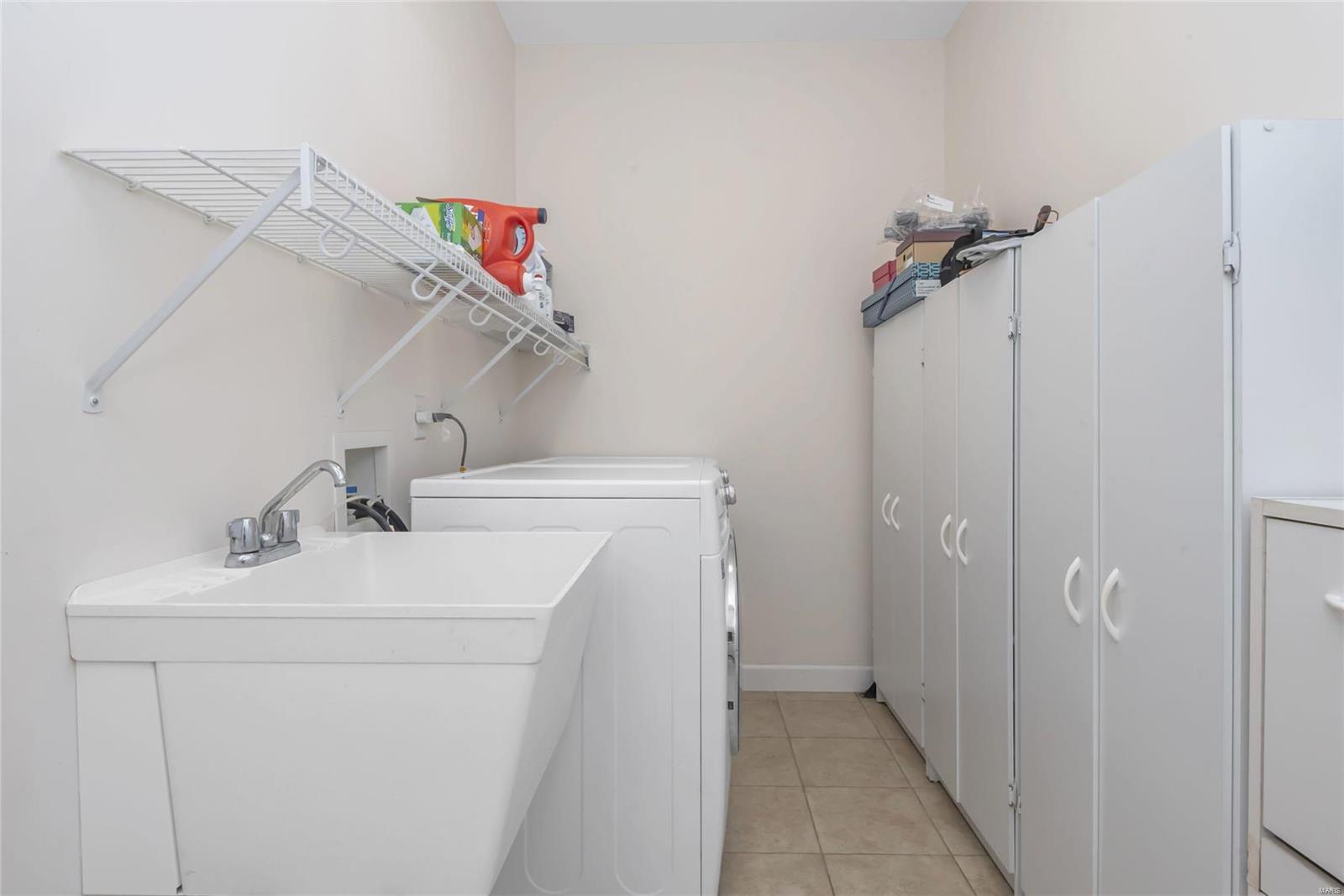 Wir-Don Meadows - Residential