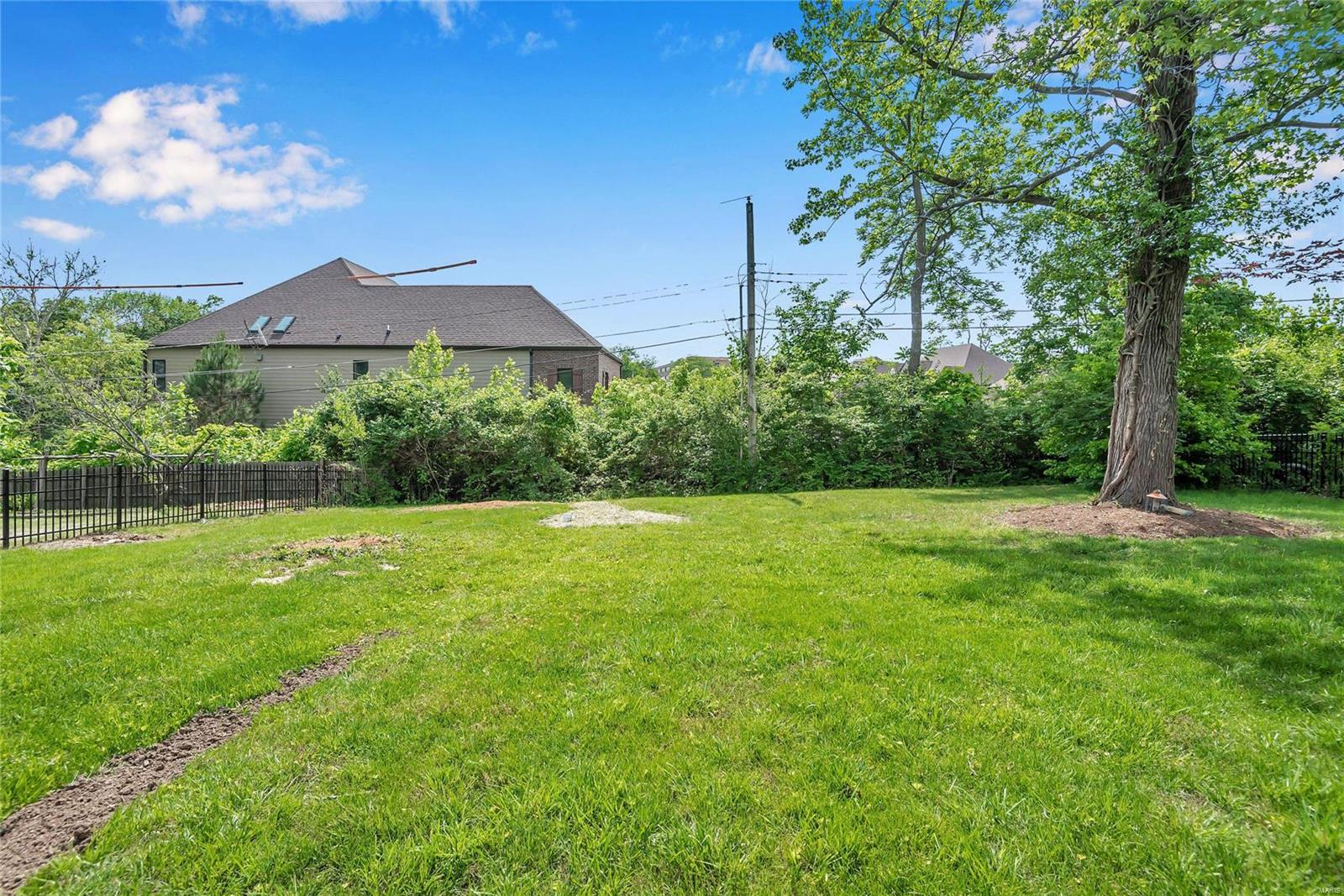 Wir-Don Meadows - Residential