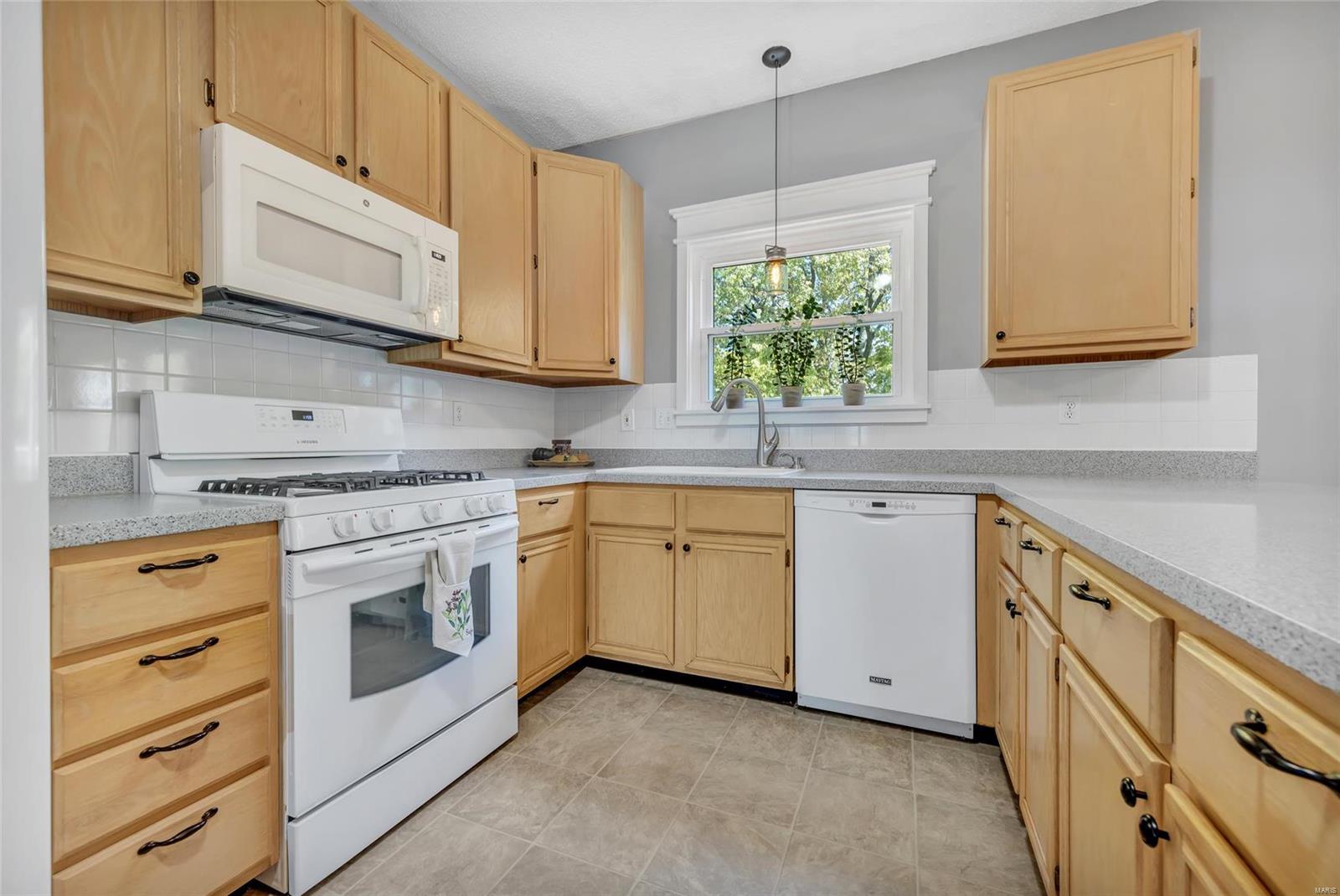 Vlgs At Dardenne Cheneaox Village - Residential