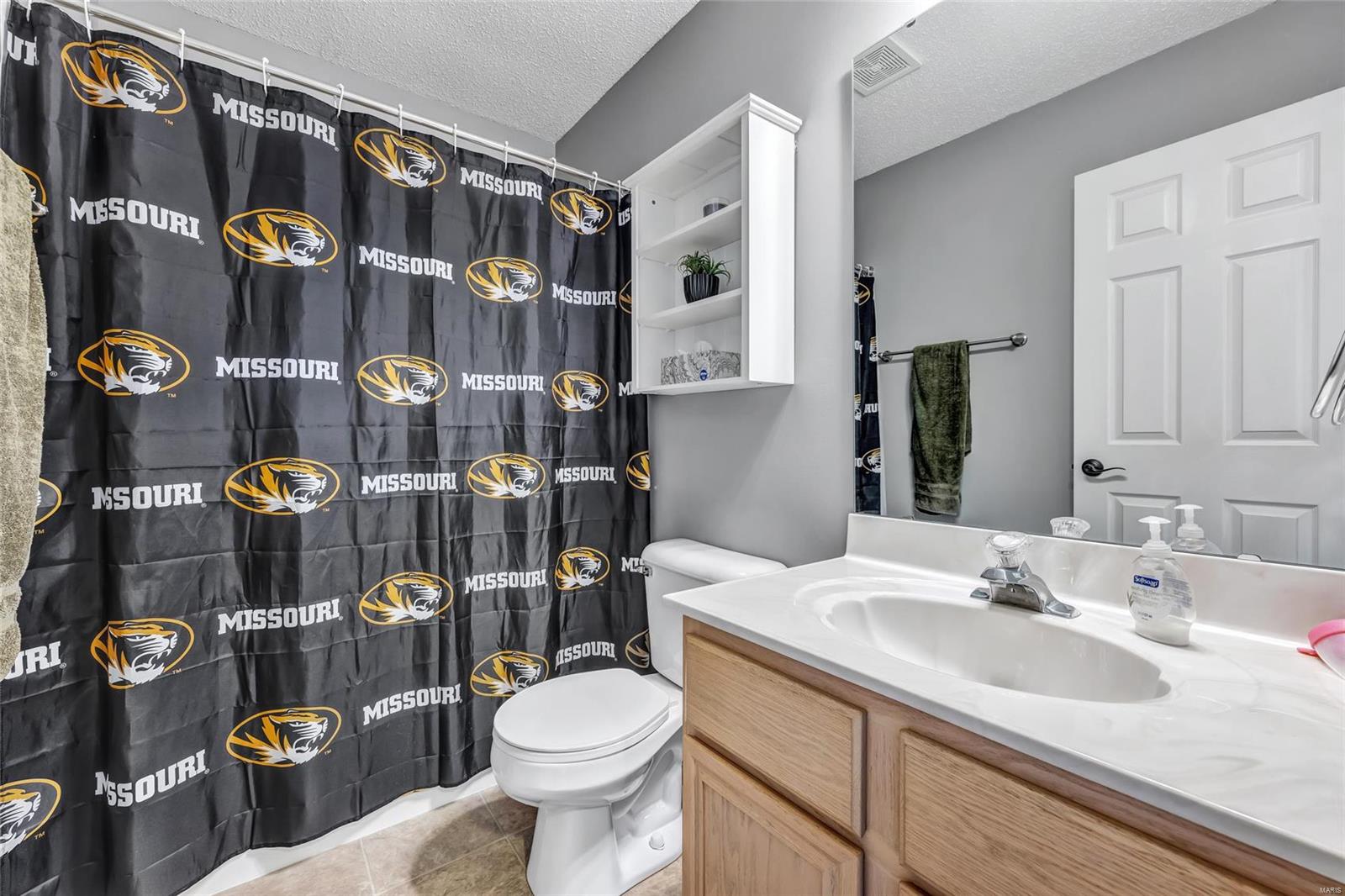 Vlgs At Dardenne Cheneaox Village - Residential