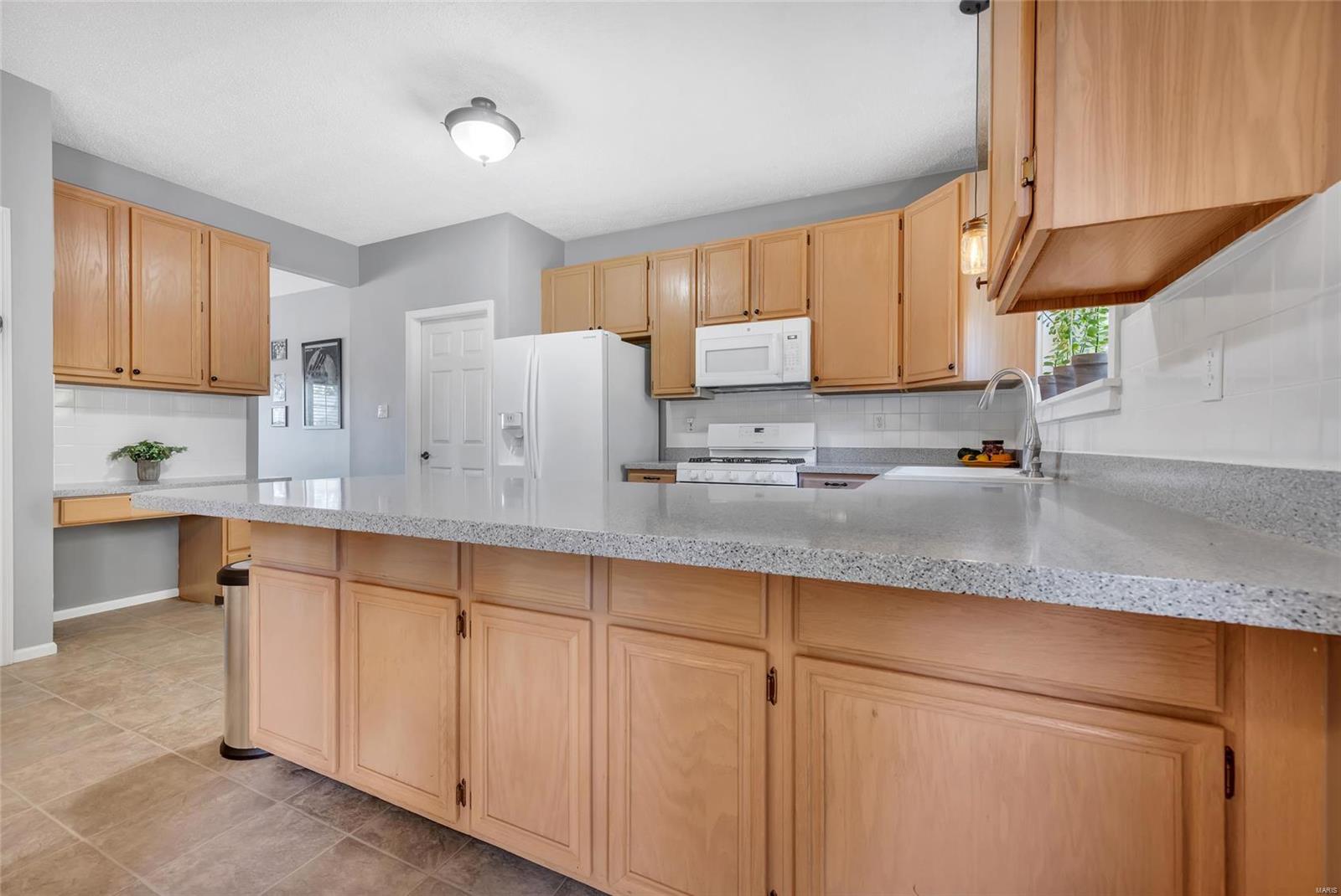 Vlgs At Dardenne Cheneaox Village - Residential