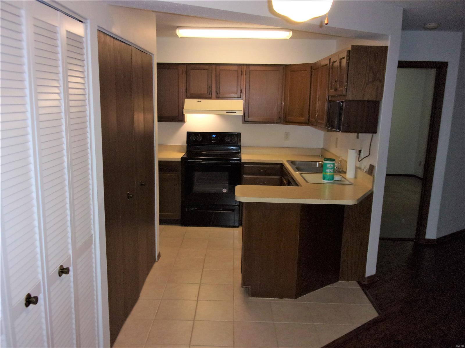 Summerwood Condo II Ph 1 - Residential