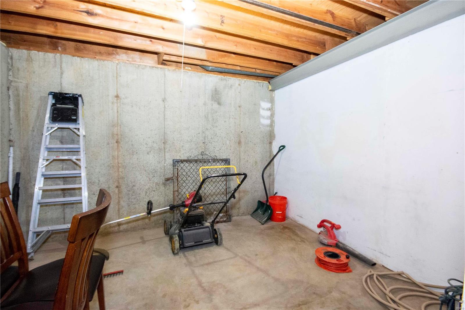 Glenview Court - Residential Income