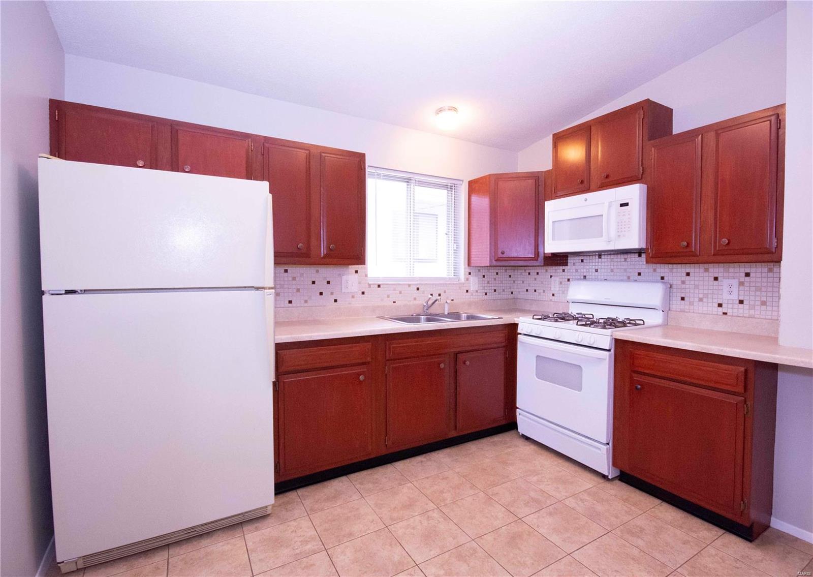 Glenview Court - Residential Income