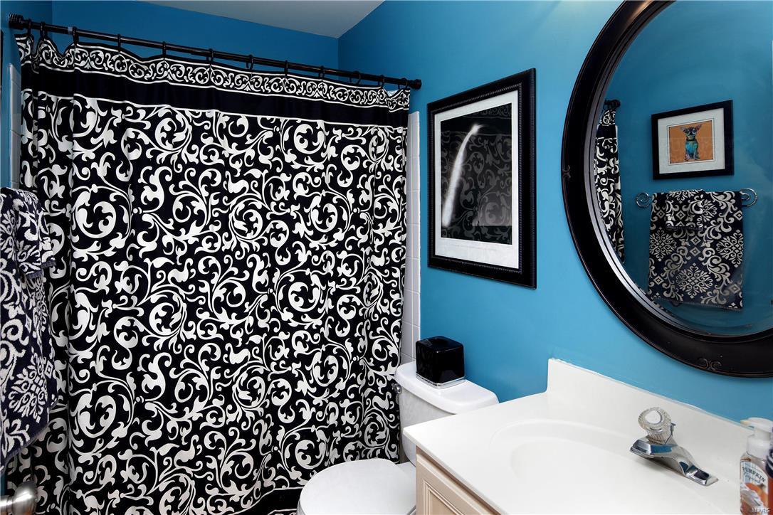 Woodland Crossing Condo One - Residential