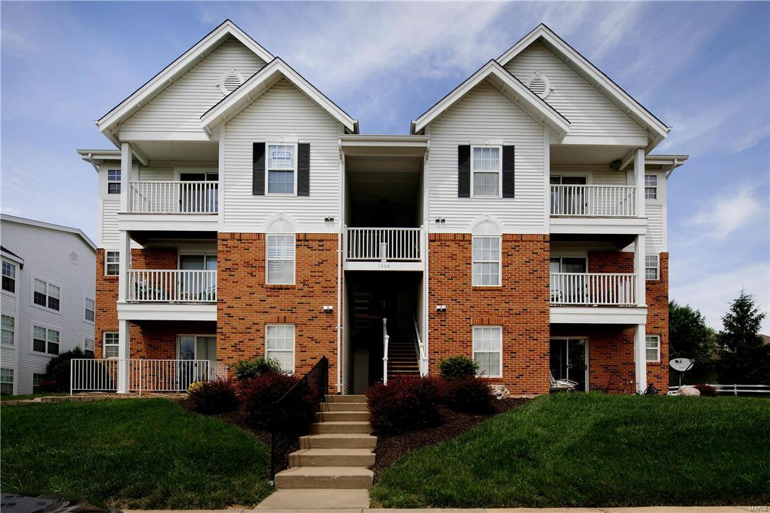 Woodland Crossing Condo One - Residential