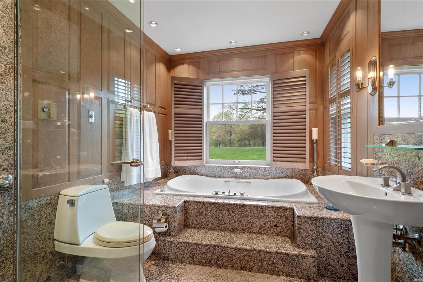 Huntleigh Woods - Residential