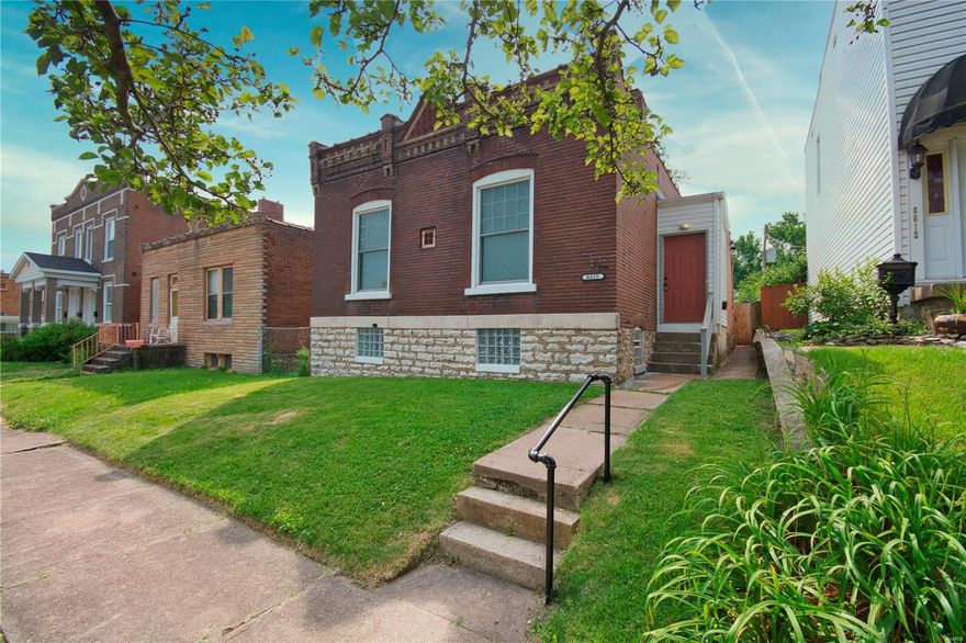 Super sweet 2 bedroom 1 full bath all brick bungalow in a very convenient south city location so close to highway 55 and Carondelet Park! This home is much larger than it appears at nearly 1200 sqft! Main Floor Laundry room! Totally remodeled a few years back. 2 very large bedrooms W/ great closet space. Excellent kitchen with lots of maple wood cabinets, ceramic flooring, custom tile backsplash and nice black -stainless appliances. Family room is large and has N/F fireplace with built in bookcases on each side.  Newer thermal windows and engineered wood flooring thru-out. Back yard has wood privacy fencing with double gate.