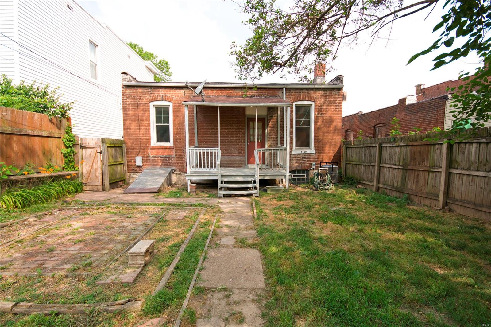 Blows Add - Residential