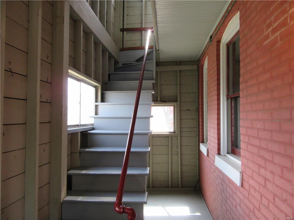 Gratiot Add - Residential Income