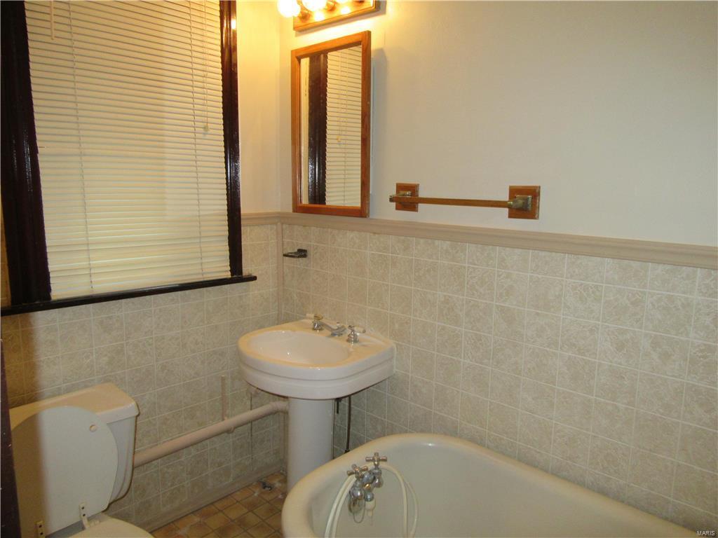 Gratiot Add - Residential Income