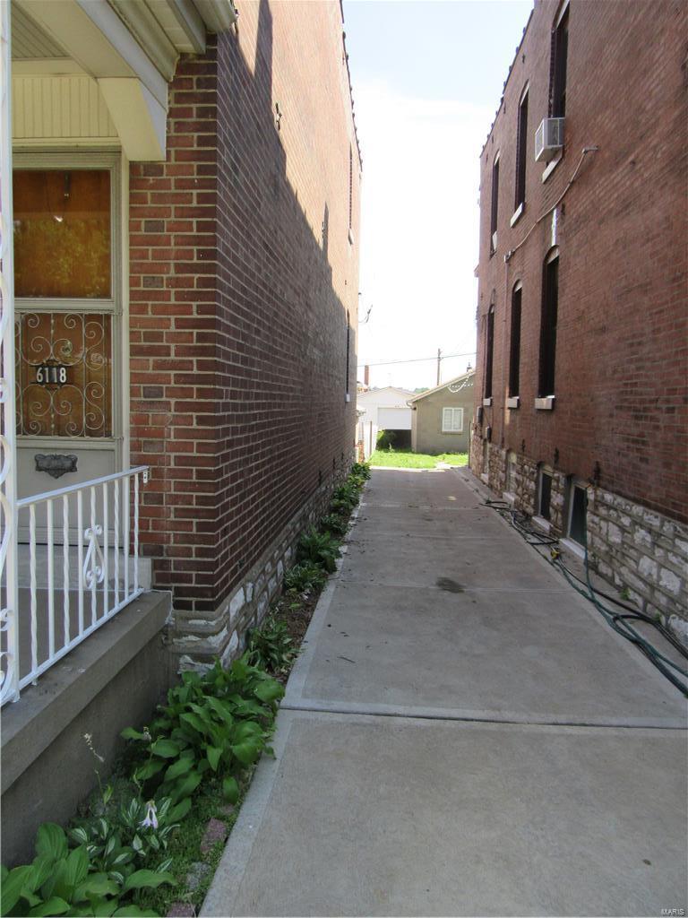 Gratiot Add - Residential Income