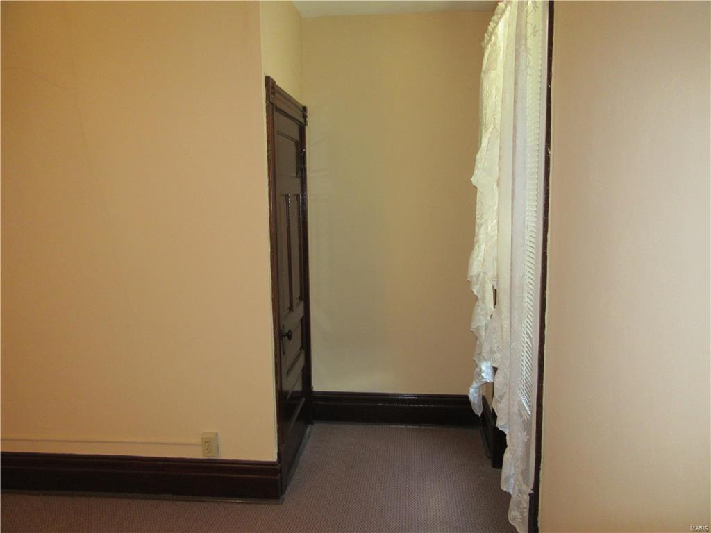 Gratiot Add - Residential Income