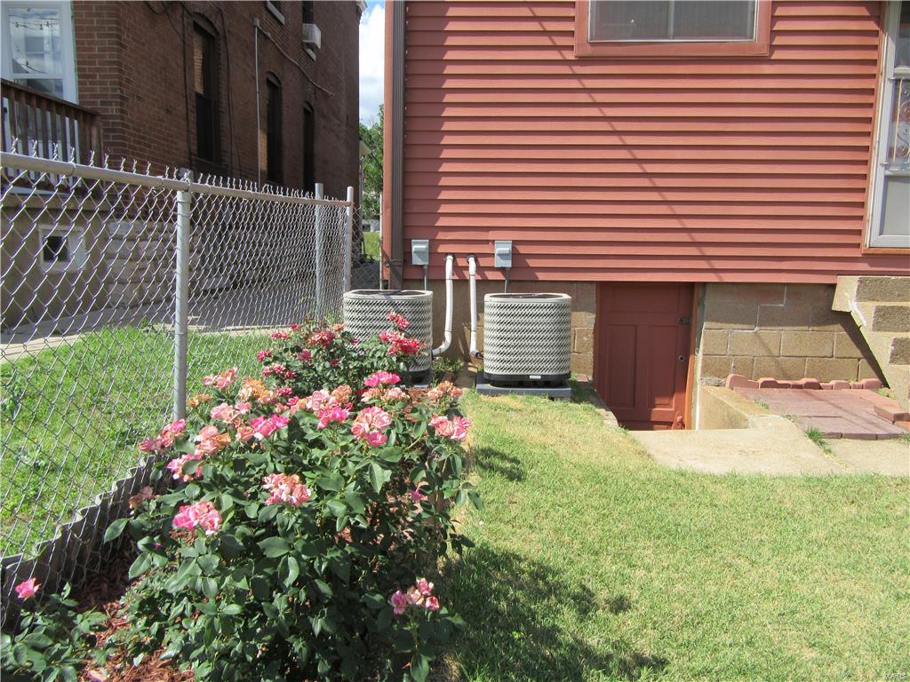 Gratiot Add - Residential Income