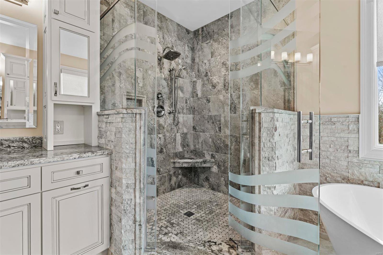 Hawk Ridge On The Green #2 - Residential