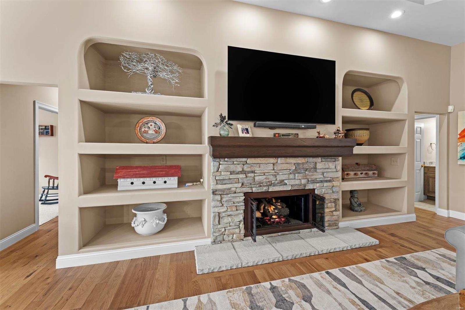 Hawk Ridge On The Green #2 - Residential