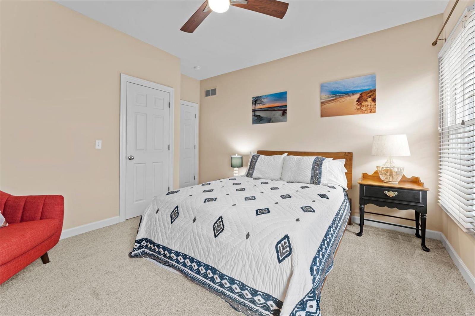 Hawk Ridge On The Green #2 - Residential