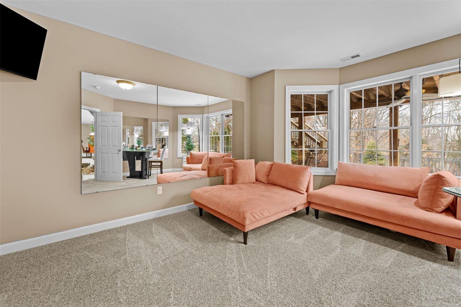 Hawk Ridge On The Green #2 - Residential