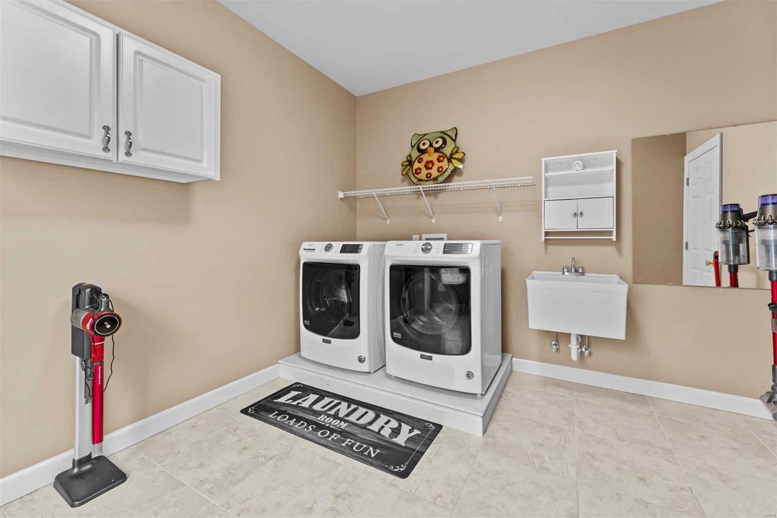 Hawk Ridge On The Green #2 - Residential