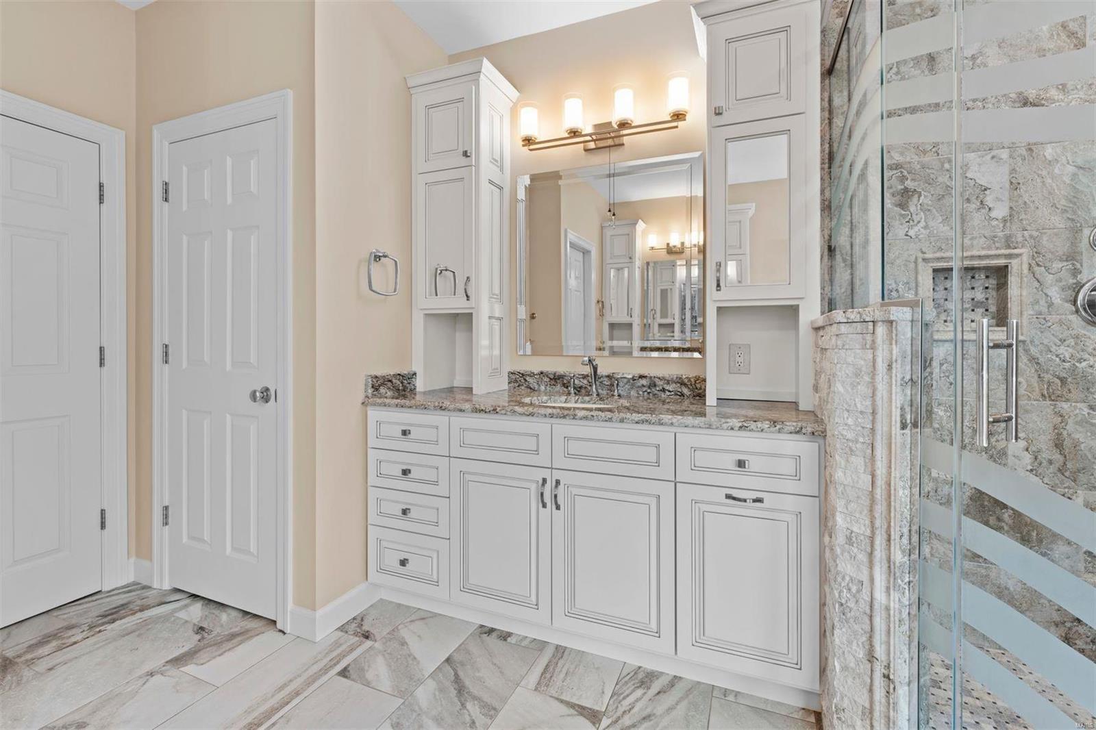 Hawk Ridge On The Green #2 - Residential