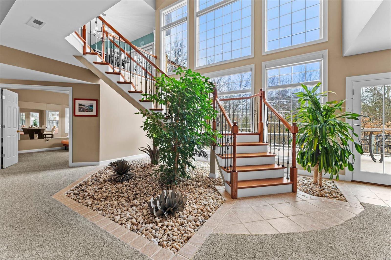 Hawk Ridge On The Green #2 - Residential