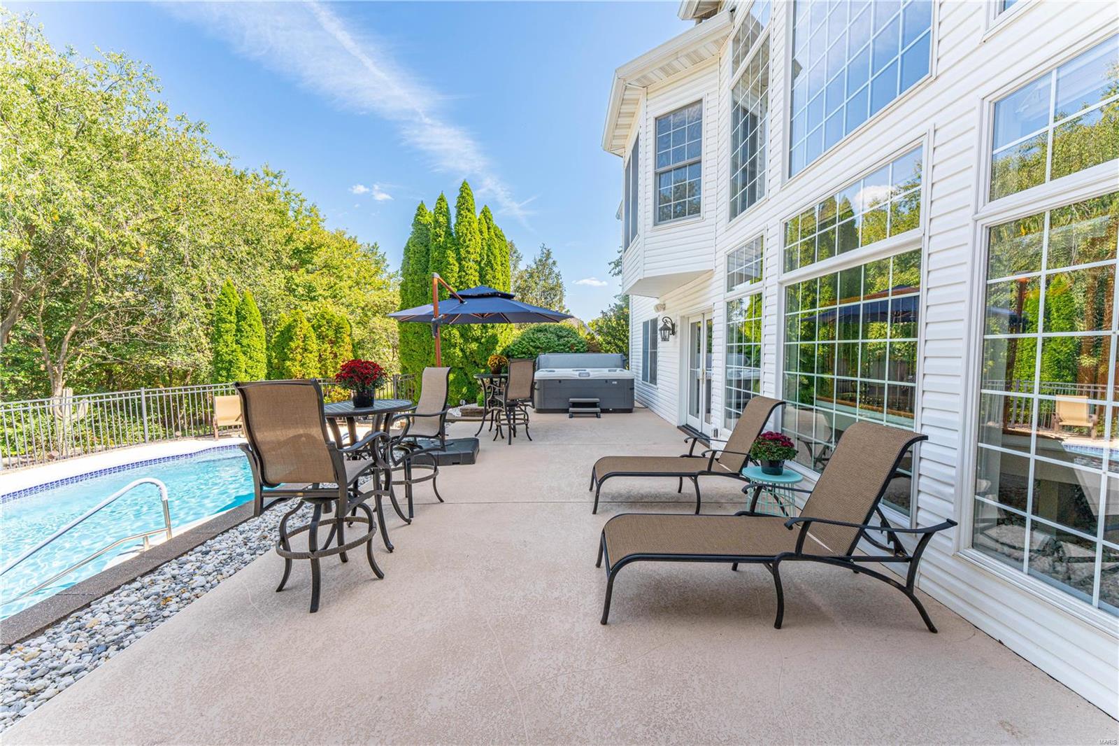 Hawk Ridge On The Green #2 - Residential