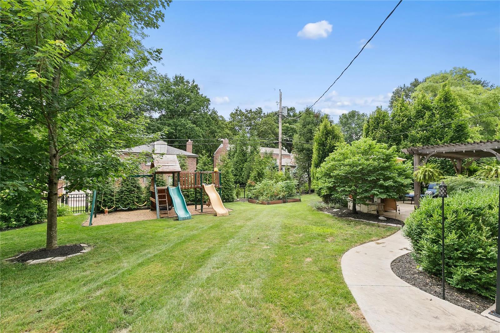 La Hacienda Lts 34 Thru 51 Resub - Residential