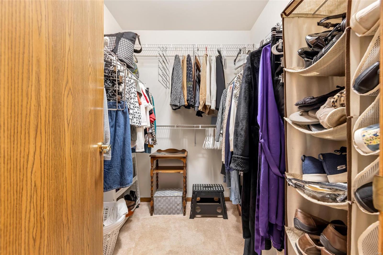 Shrewsbury, Missouri 63119, United States, 2 Bedrooms Bedrooms, ,2 BathroomsBathrooms,Residential,Pending,39712