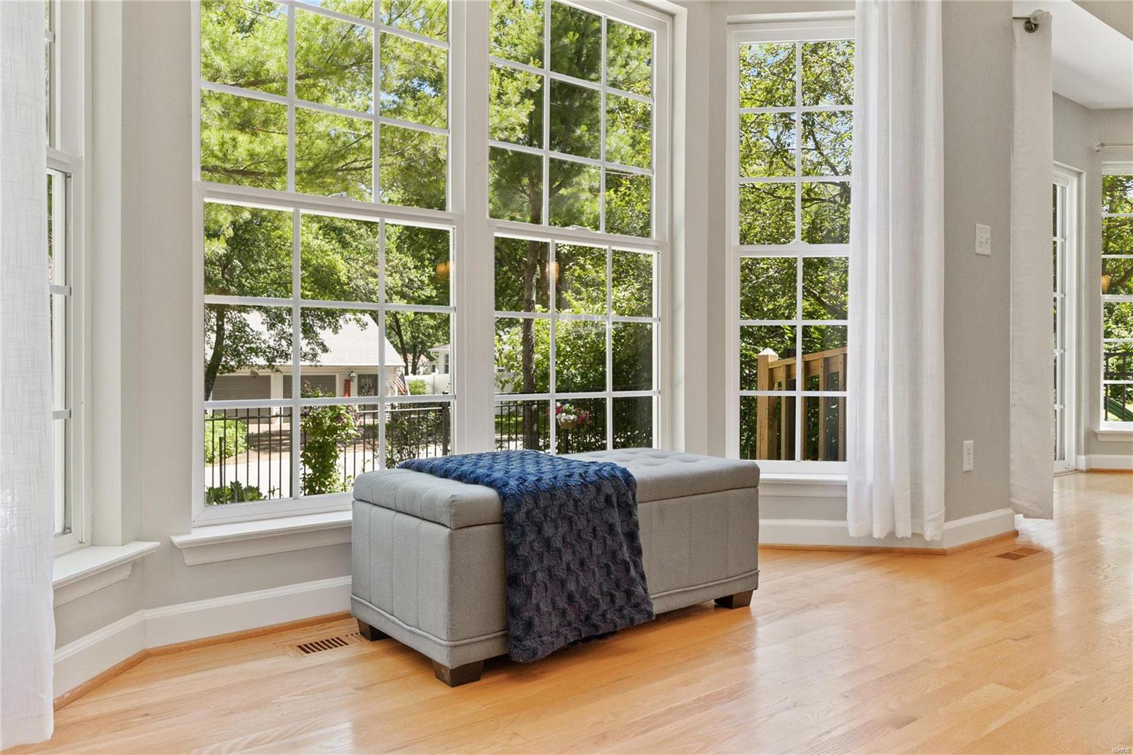 Gaslite Lane Add - Residential