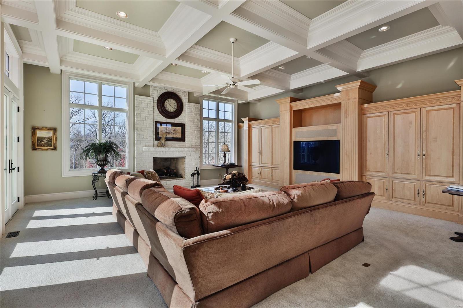 Whitmoor Upper Rdwy & Esmt - Residential