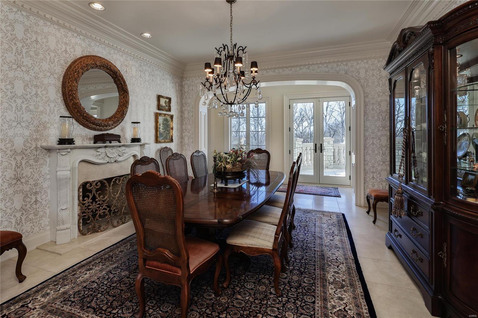 Whitmoor Upper Rdwy & Esmt - Residential