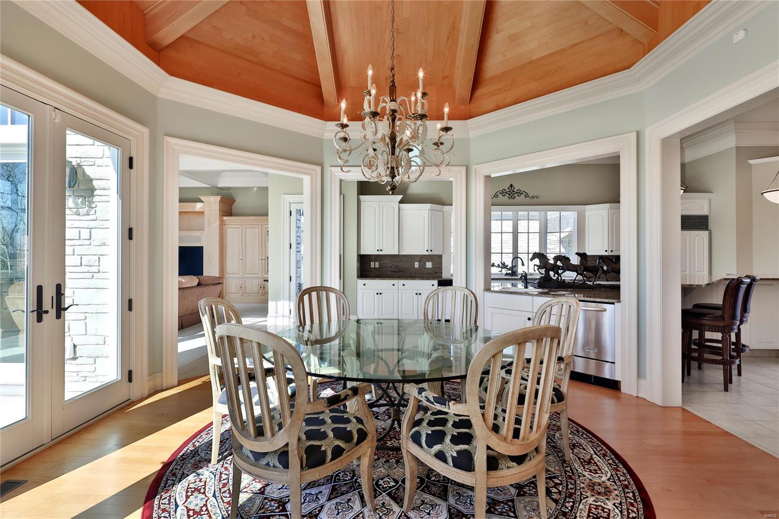 Whitmoor Upper Rdwy & Esmt - Residential