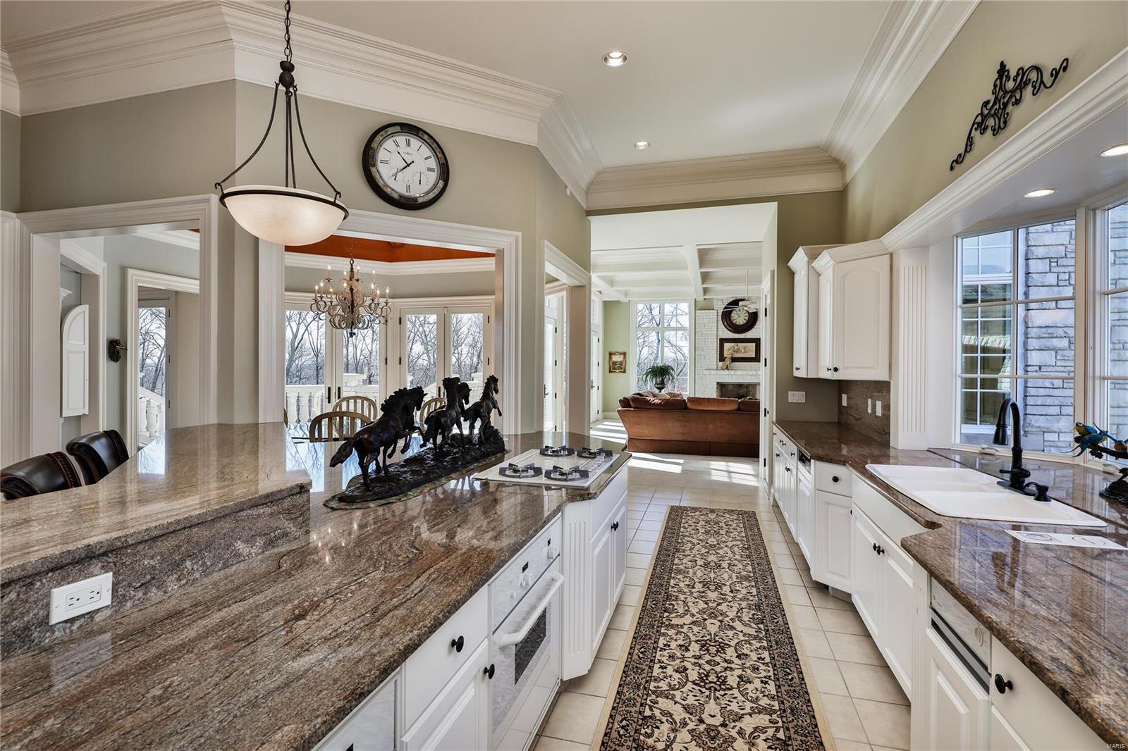 Whitmoor Upper Rdwy & Esmt - Residential