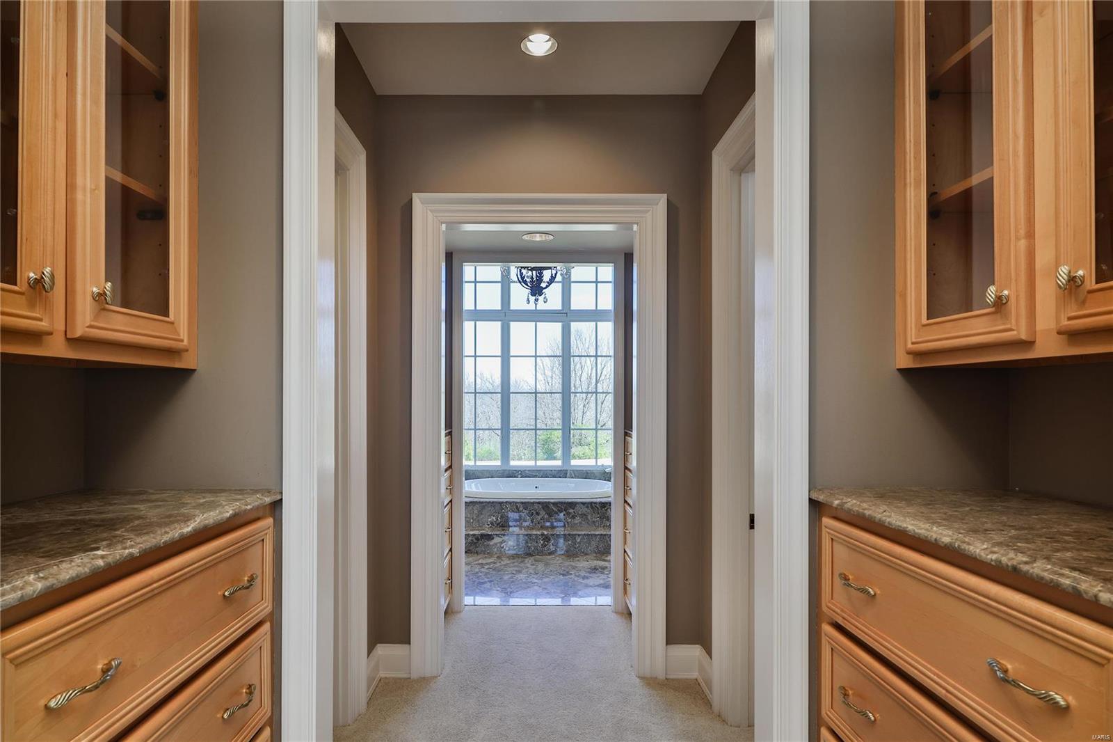 Whitmoor Upper Rdwy & Esmt - Residential