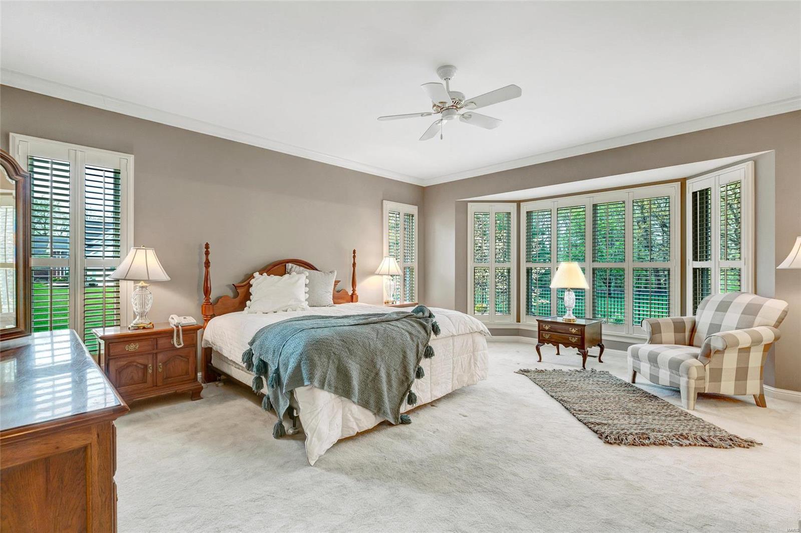 Summit Estate - Residential