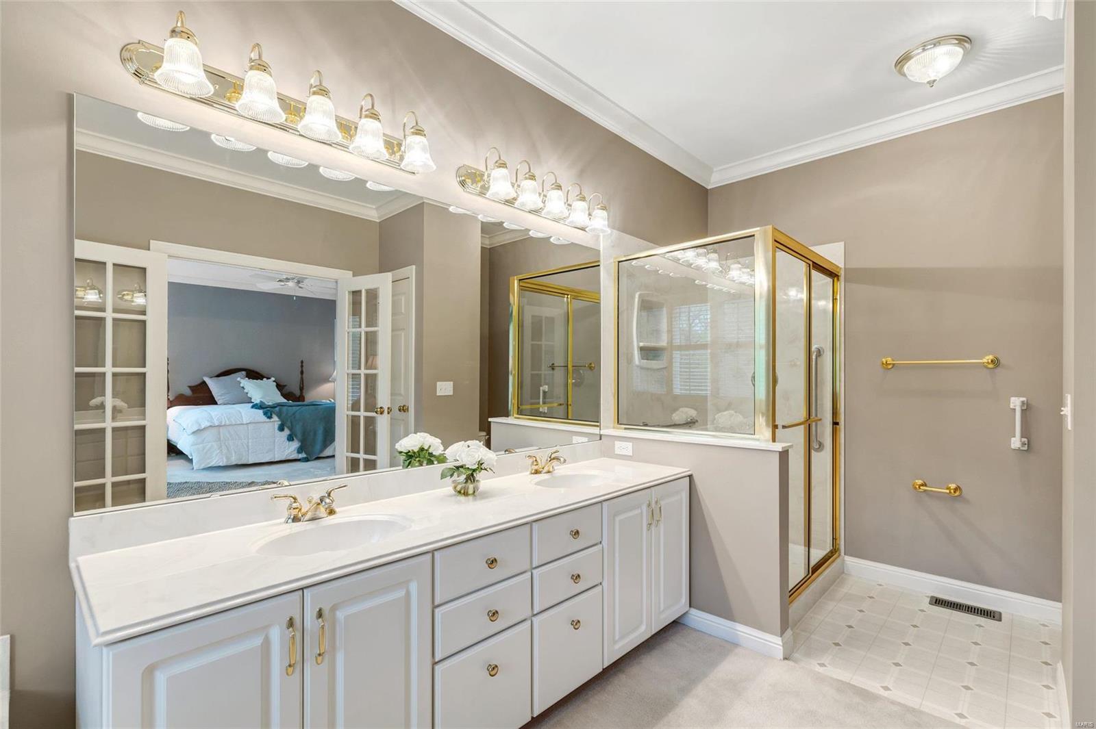 Summit Estate - Residential