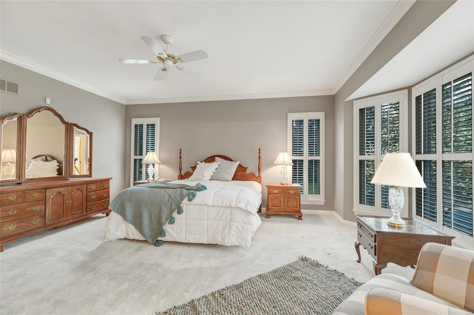 Summit Estate - Residential