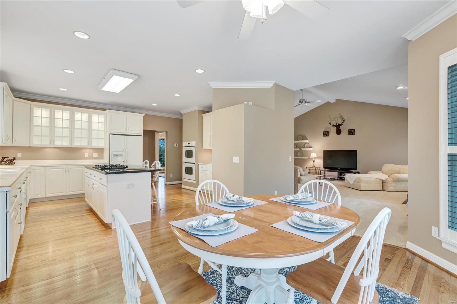 Summit Estate - Residential