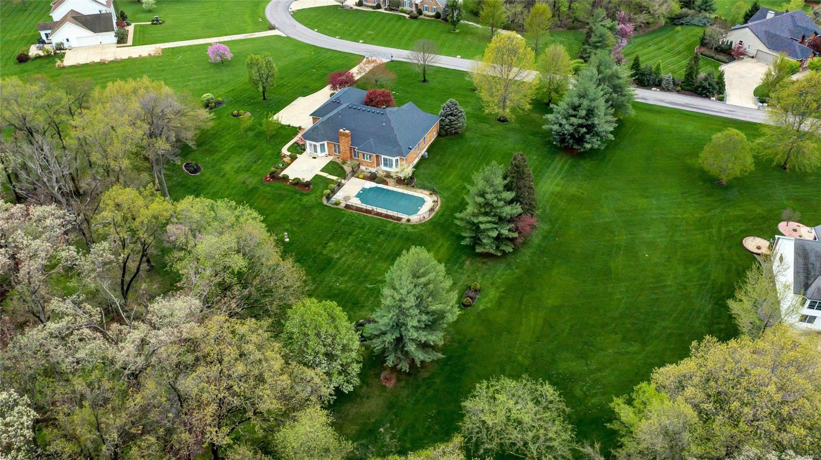 Summit Estate - Residential