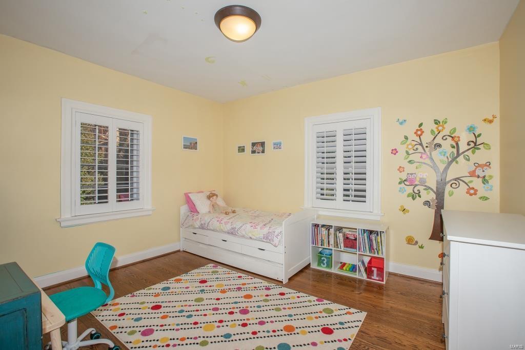 Davis Place - Residential