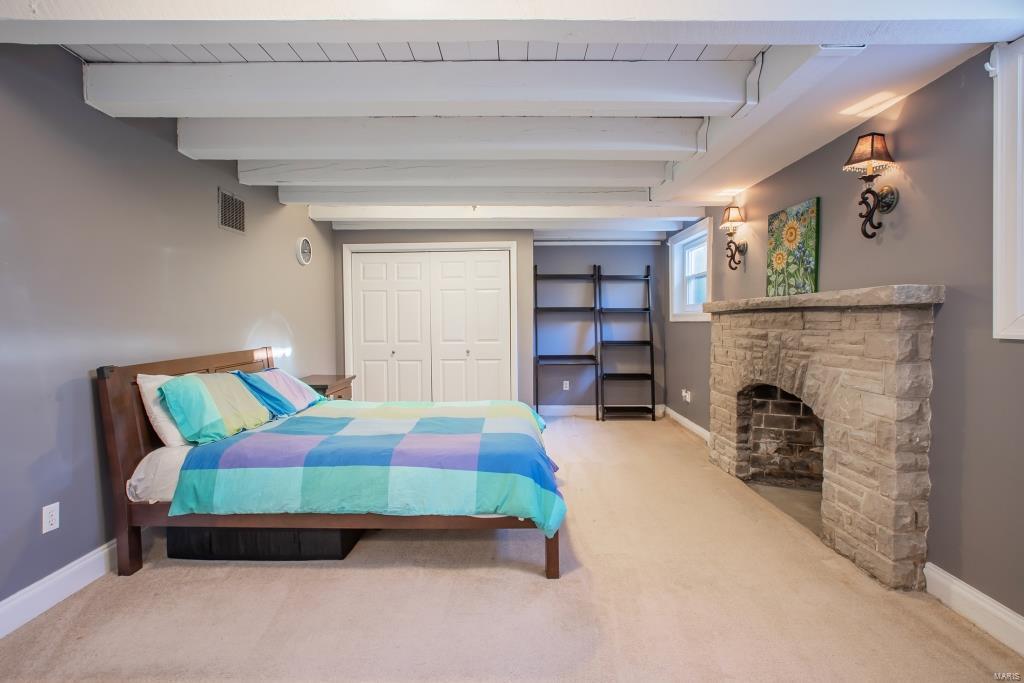 Davis Place - Residential