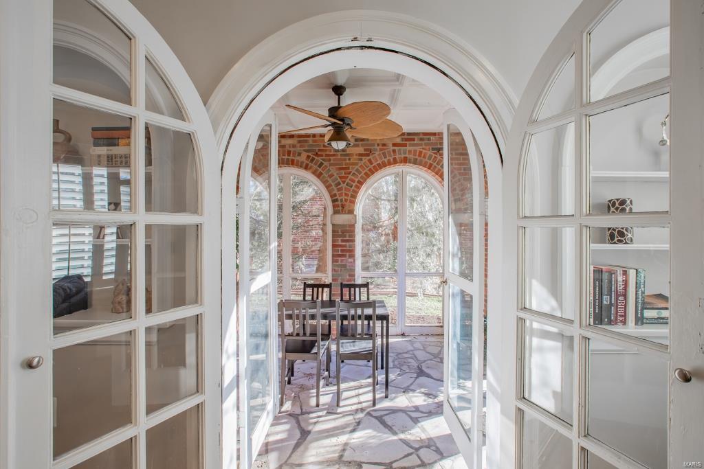 Davis Place - Residential