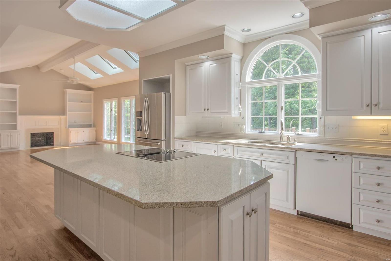 Pacland Place First Add - Residential