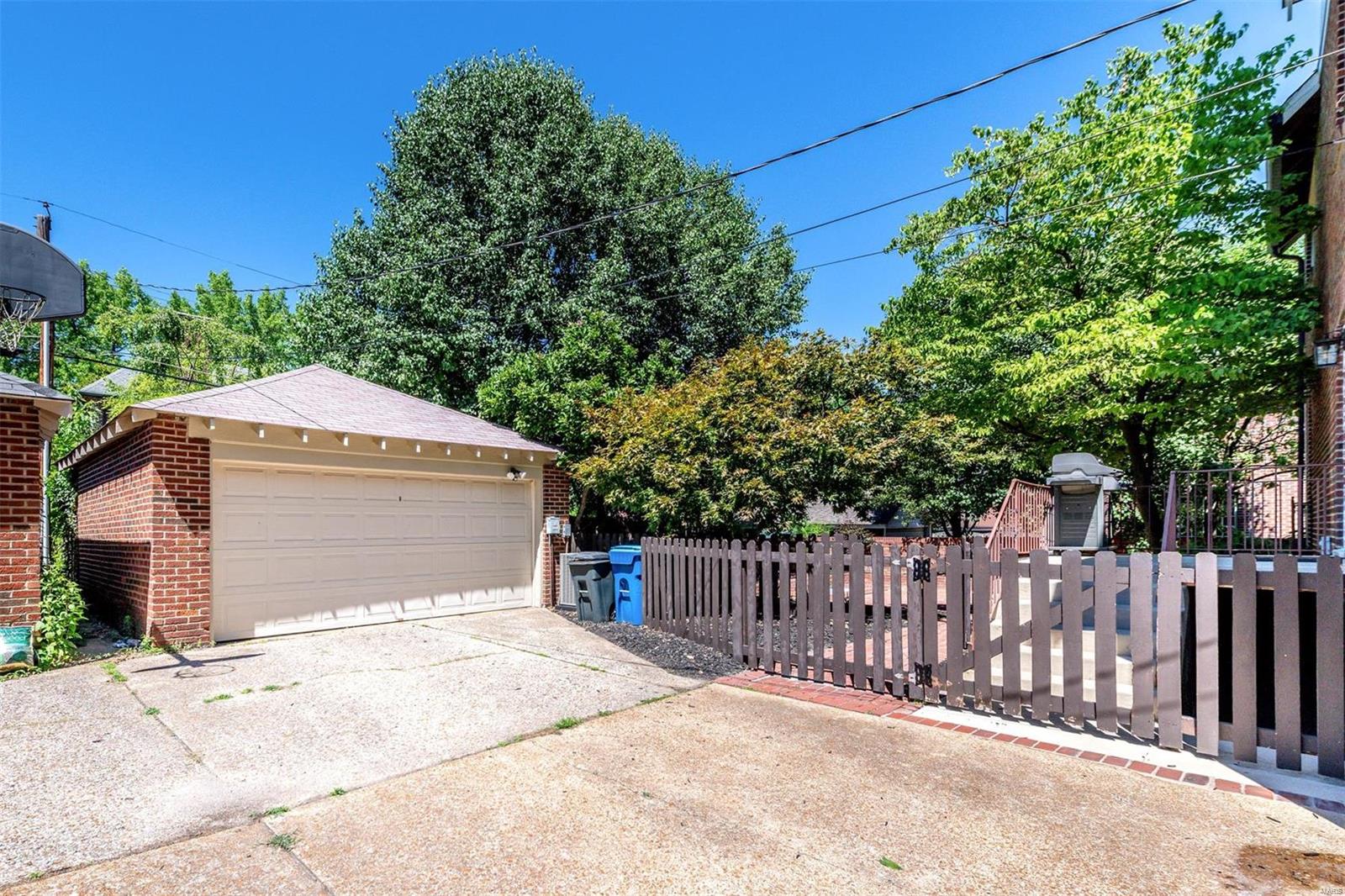 Moorlands Add - Residential