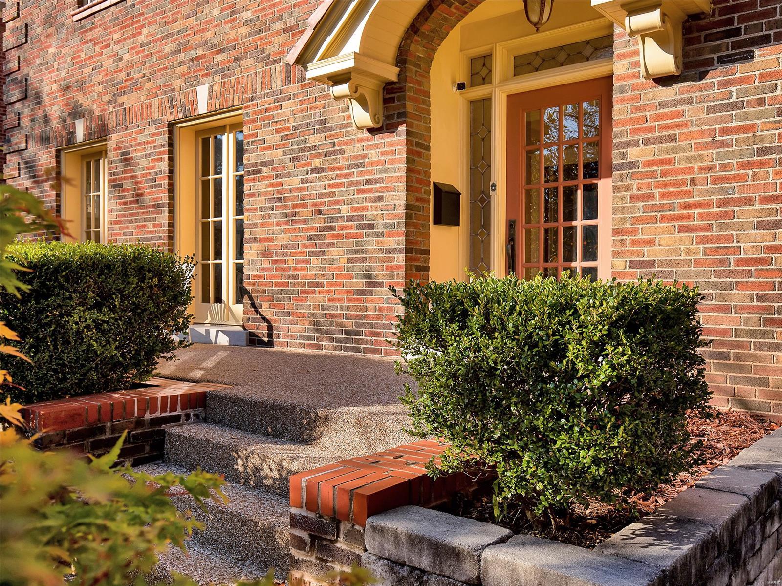 Hillcrest - Residential