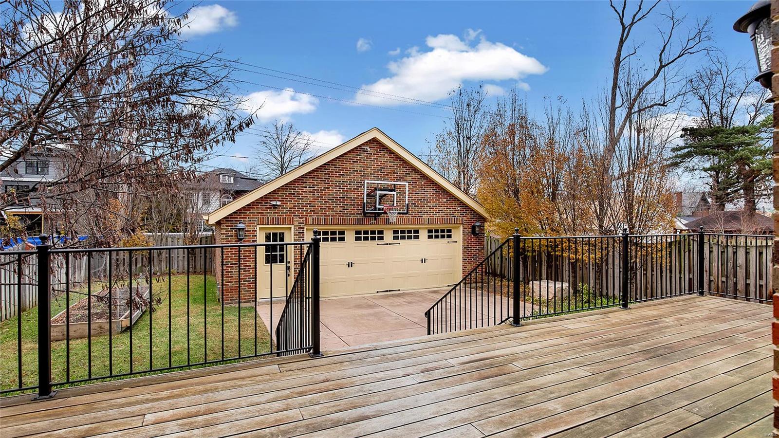 Hillcrest - Residential