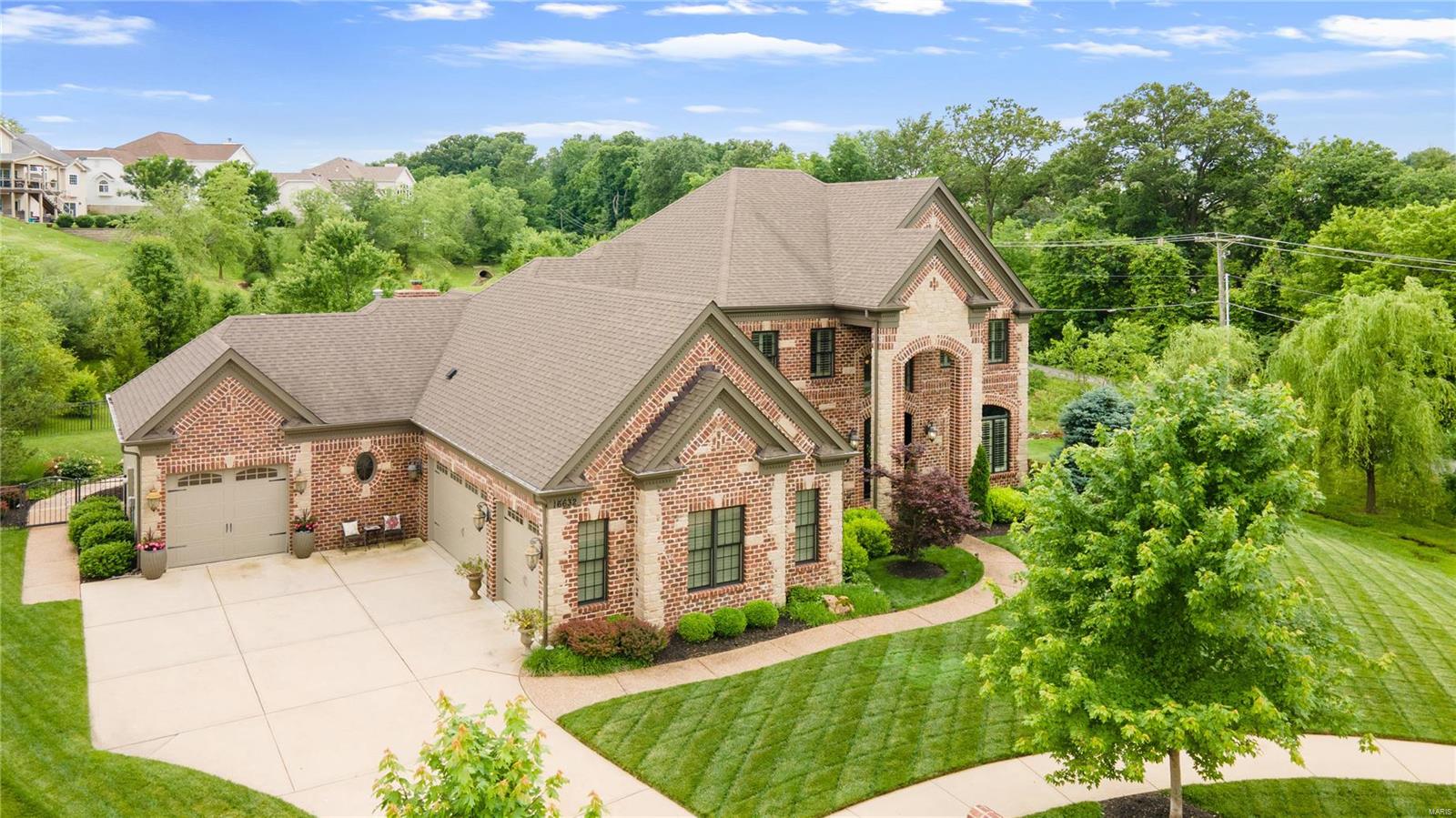 Manors At The Enclaves The - Residential